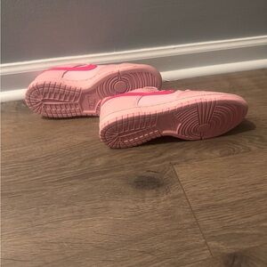 Kids Barbie Triple pink dunks